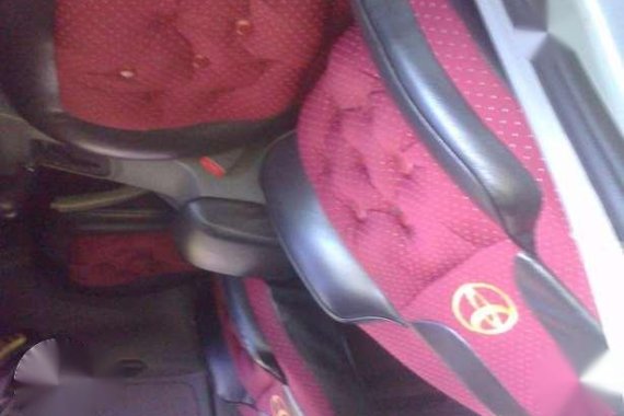 Toyota Innova E Diesel AT 2011 