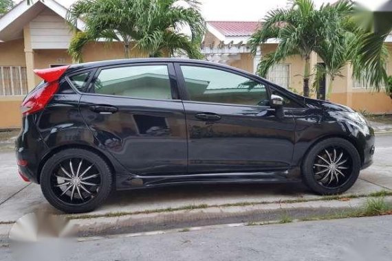 2012 Ford Fiesta S Automatic