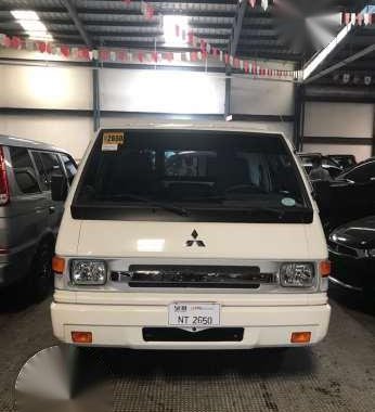 Mitsubishi L300 Exceed Dual Aircon 