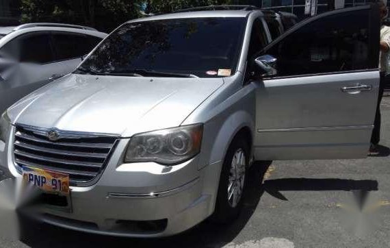 Chrysler Town and Country 2008