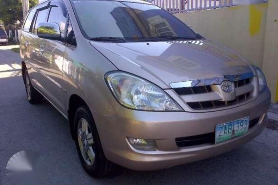 Toyota Innova G AT 2005 GOOD AS NEW 