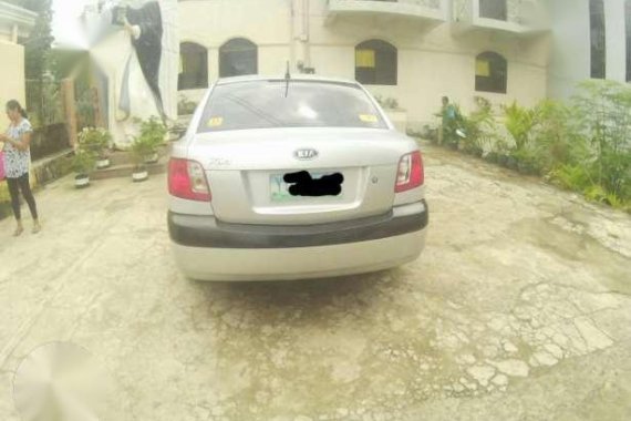RUSH...Kia rio 2007