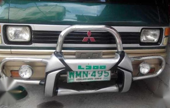 For sale Mitsubishi L300 Versa van