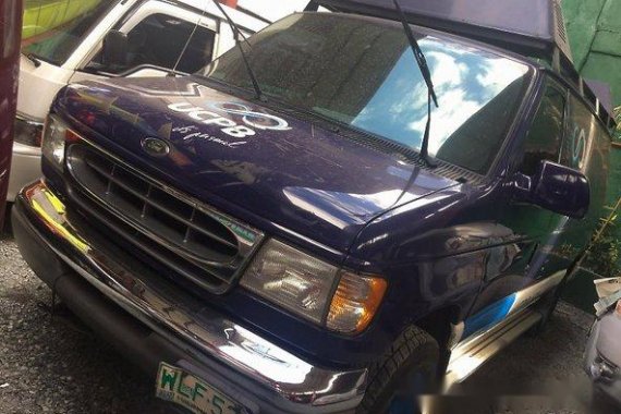 Ford E-150 1999 in good condition