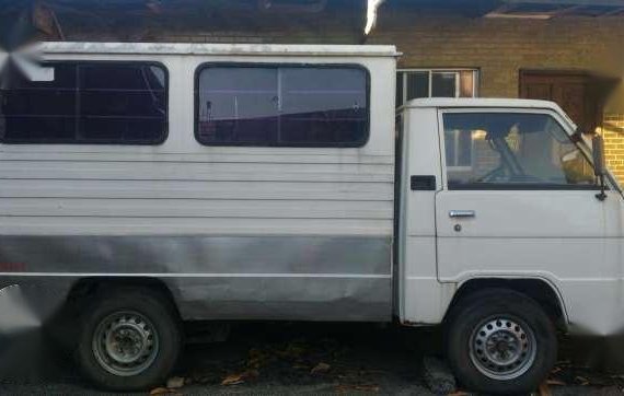 For sale Mitsubishi L300 model 93