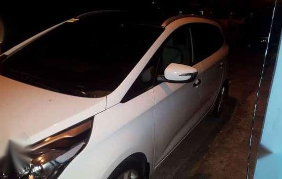 Kia carens 2015 automatic diesel