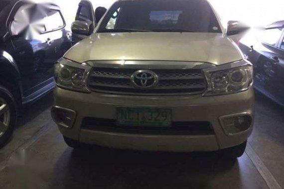 09 Toyota Fortuner AT diesel