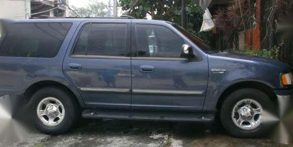ford expedition 2000 suv