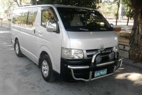 Toyota hiace commuter d4d