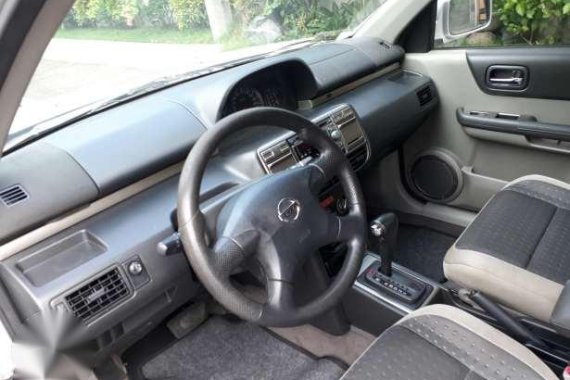 2004 nissan xtrail 2.0