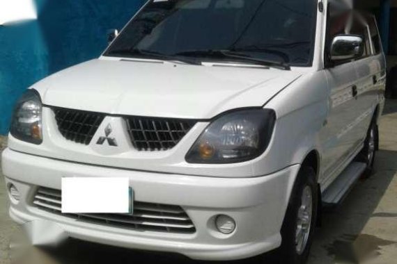 2010 mitsubishi adventure glx 2005 mitsubishi Montero 4wd