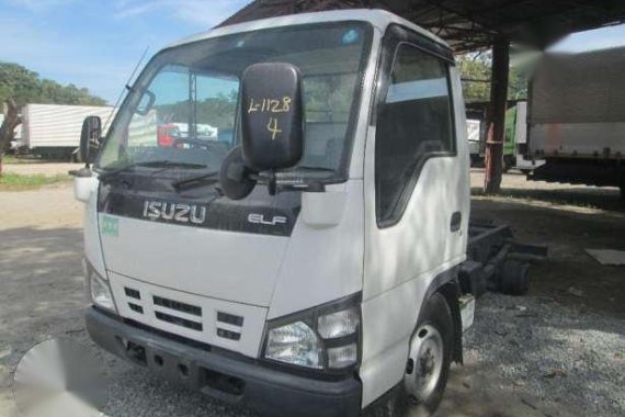 1128 #4 Isuzu Elf Aluminum Closed Van LM ST Truck