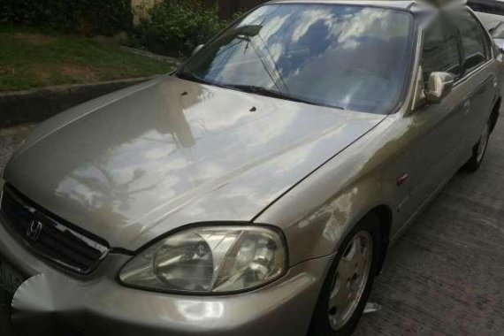 Honda vtec 2000 model