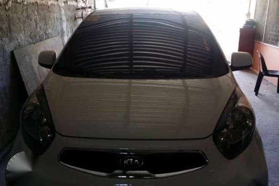 kia picanto white 2017 assume neg.