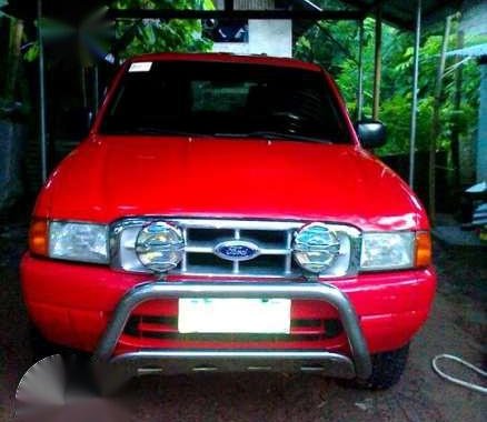 2004 Ford Ranger 4x4 XLT (Red)