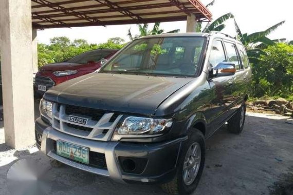 Isuzu Crosswind XT 2016 front