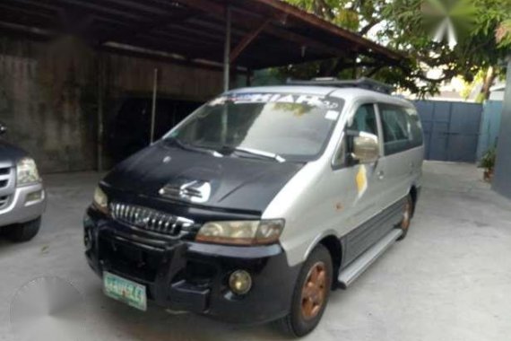 2000 Hyundai Starex