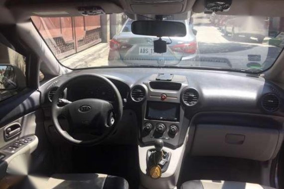 For sale 2012 Kia Carens