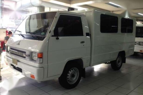 2017 Mitsubishi L300 FB Dual aircon  Exceed D/A For sale