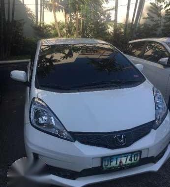 CASA maintained Honda Jazz 1.5V 2017 AT Gasoline for sale 