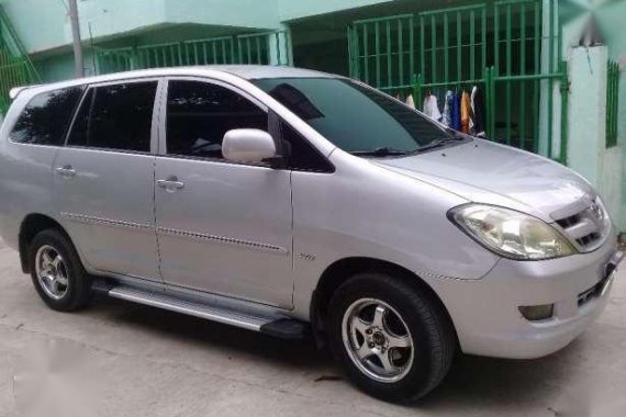 Well maintained 2006 Toyota Innova J Gas Silver color for sale
