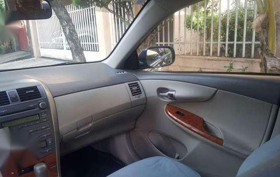 Toyota Corolla Altist 1.6v