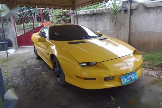 Chevrolet Camaro 2005 AT Yellow For Sale