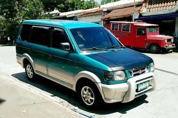 2000 Mitsubishi Adventure GLS