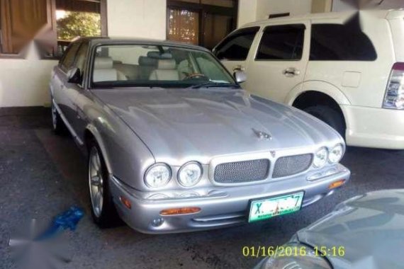 2004 Jaguar XJR 4.2 Supercharged AT Silver 