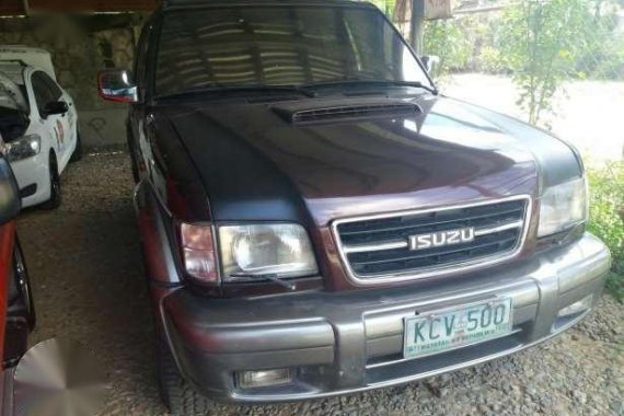 Isuzu Trooper 2004 AT Red For Sale