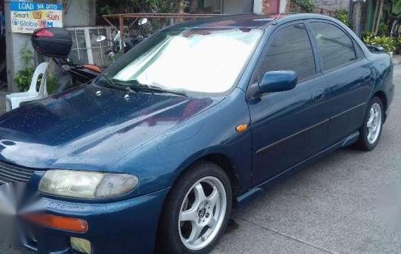 Mazda 5 famillia rayban 1996 model Manual for sale