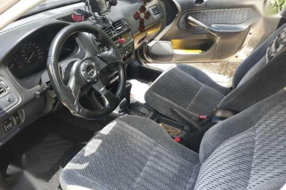 For sale Honda Civic iVtec 2000 AT