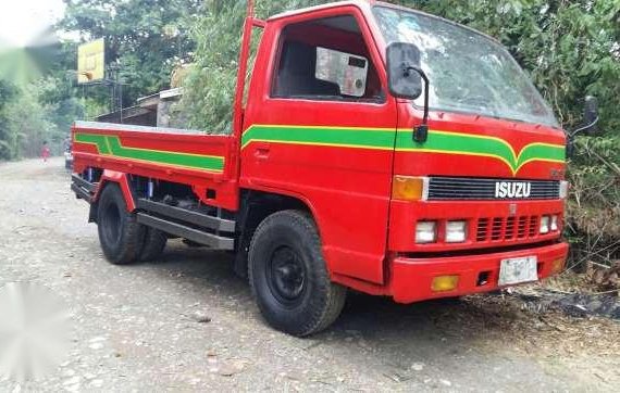 Isuzu Elf 10 feet 6 wheeler 4bc2