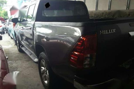 Toyota Hilux 2016 G 4x4 MT for sale