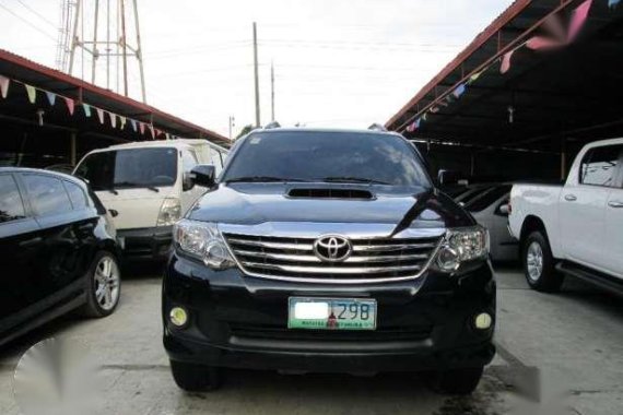 2013 Toyota Fortuner V 4X4 VNT AT For Sale