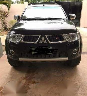 2013 Mitsubishi Montero AT Black For Sale