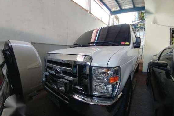 2010 Ford E-150 White For Sale