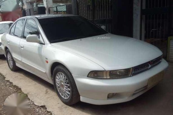For sale Mitsubishi Galant 2000 Model