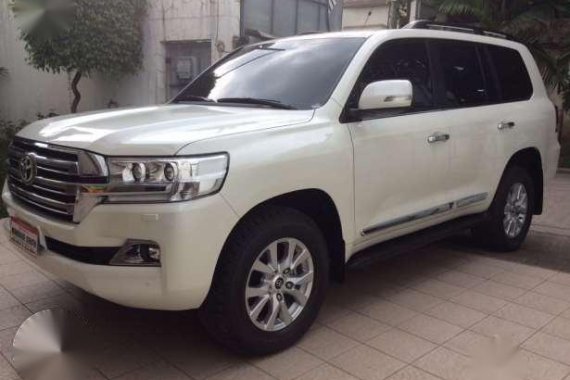 2016 Toyota Land Cruiser White For Sale