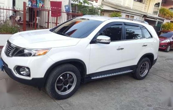 2011 model Kia Sorento EX CRDI AT for sale