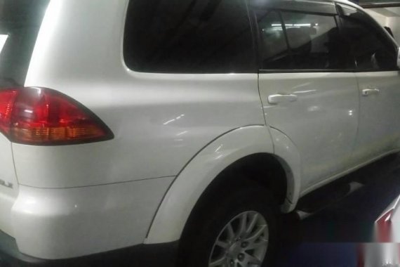 2012 Mitsubishi Montero