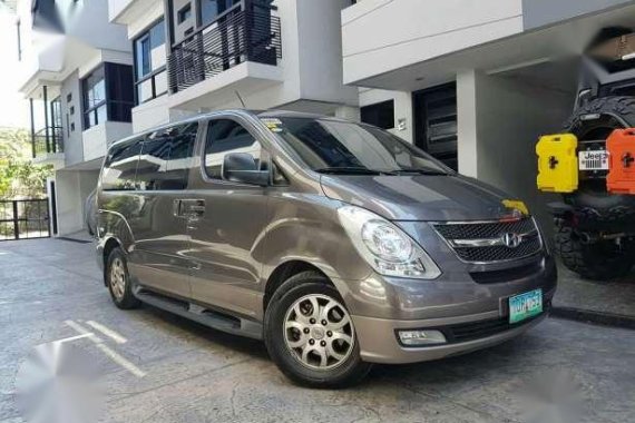 2012 Hyundai grand Starex gold AT