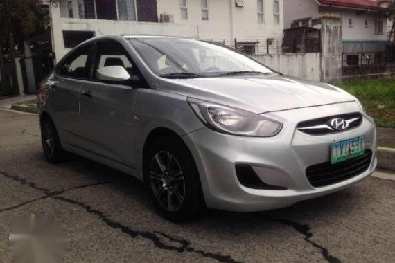 For sale 2012 Hyundai Accent Gas