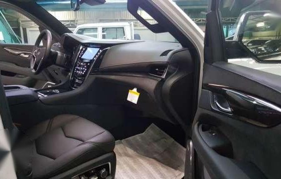 2017 Cadillac Escalade ESV Platinum