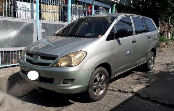 Toyota Innova E 2005 Diesel Manual for sale