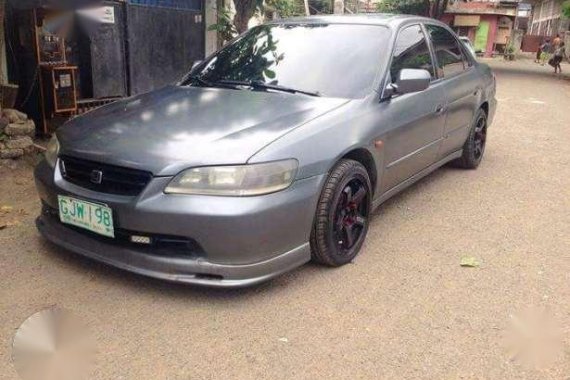 For Sale Honda Accord Silver 2000 