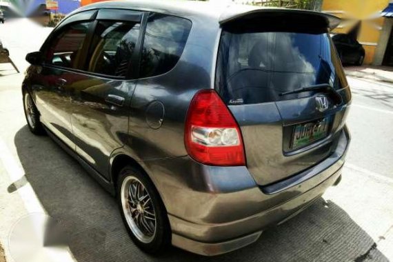 Honda Fit 2006 model Gray for sale