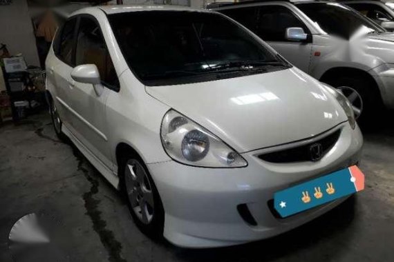 2008 Honda Jazz Automatic White For Sale