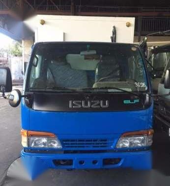 Isuzu Elf Ref Van 4-wheel drive 4HF1 AC