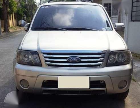 For sale Ford Escape 4x2 XLS